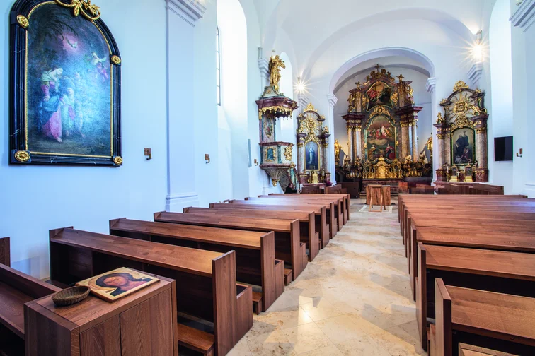 Bakonybél, bencés apátság