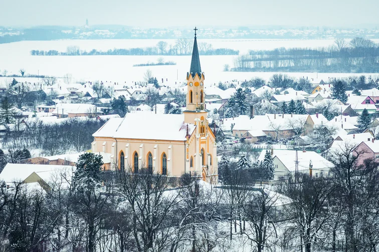 Fadd, római katolikus templom