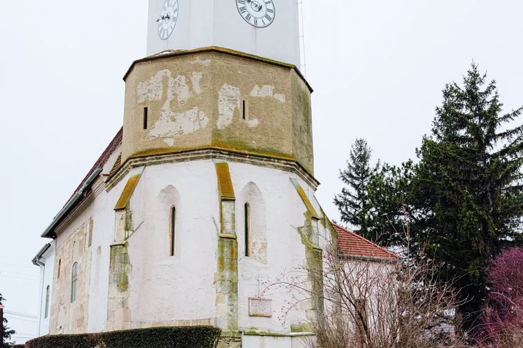 Hegyeshalom, római katolikus templom