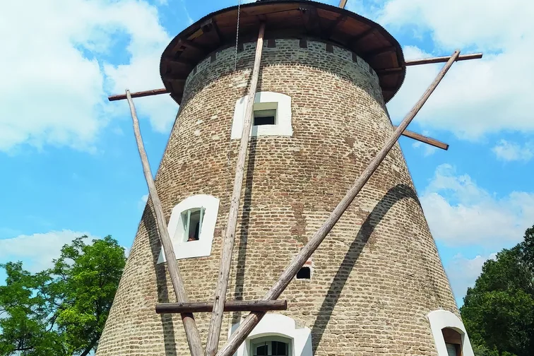 Mártély, szélmalom