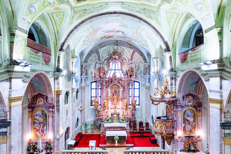 Mosonmagyaróvár, róm. kat. templom