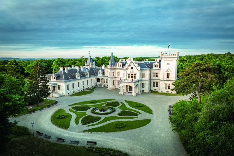 Nádasdladány, Nádasdy-kastély