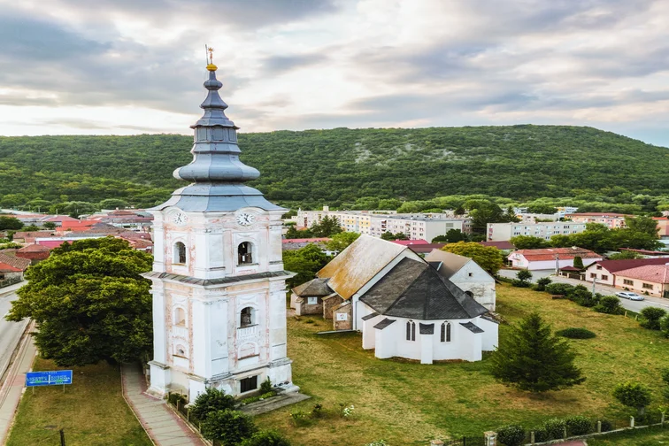 Pelsőc, református templom
