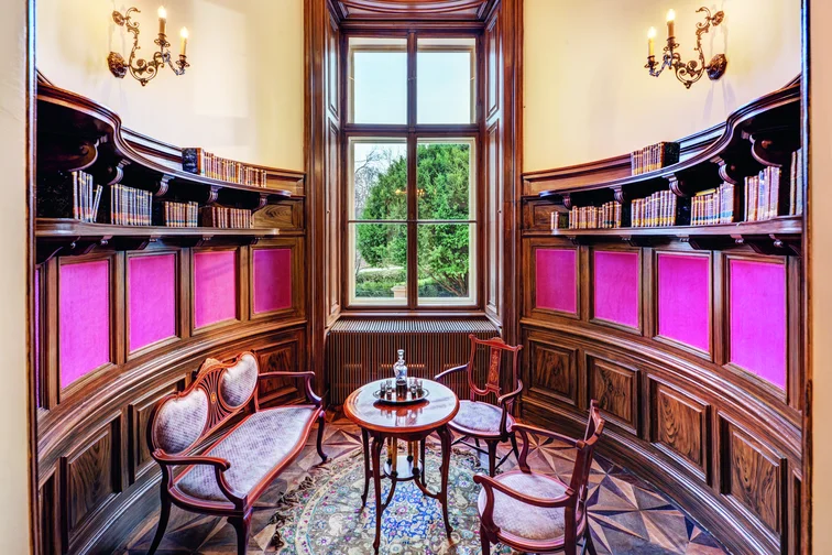 Szabadkígyós, Wenckheim-kastély és parkja